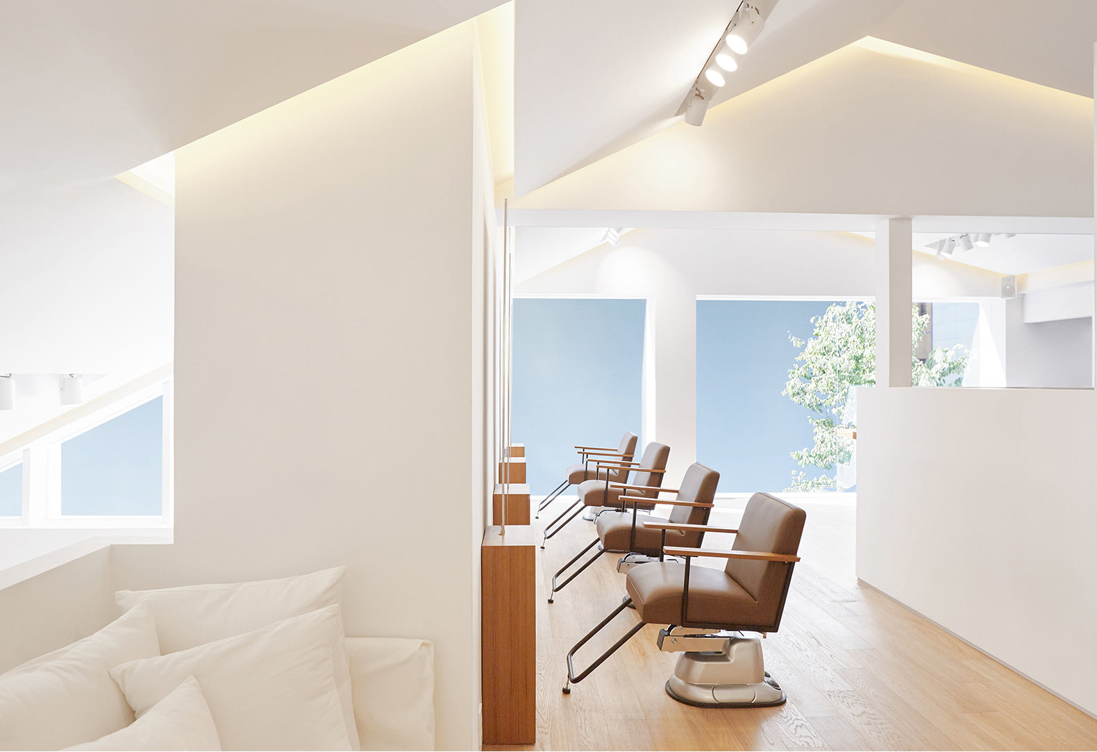 CHAHONG: The Quiet Luxury Brand Leading the “Skinification” of Hair