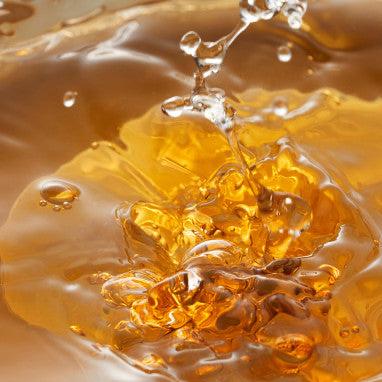 Minimalist bottle of ROOTON Alpha Erguen Hair Tonic with cooling scalp care formula, 150ml size