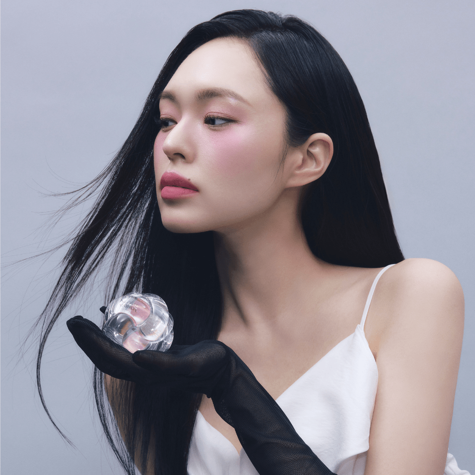 MUZIGAE MANSION twist-open eye palette with 4 neutral shadows in sculptural pot