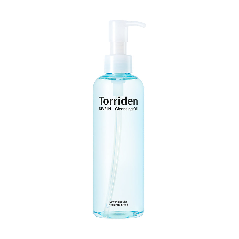 A clear pump bottle labeled Torriden DIVE IN Low Molecular Hyaluronic Acid Cleansing Oil 200ml.